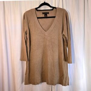 Linda Matthews Ribbed V Neck Tunic Sweater Tan XL 3/4 Sleeve Side Slits